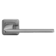 ZENITH Lever Handle on Rose in Polished