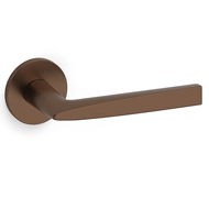 FLUTE Door handle With Yale Key Hole - 
